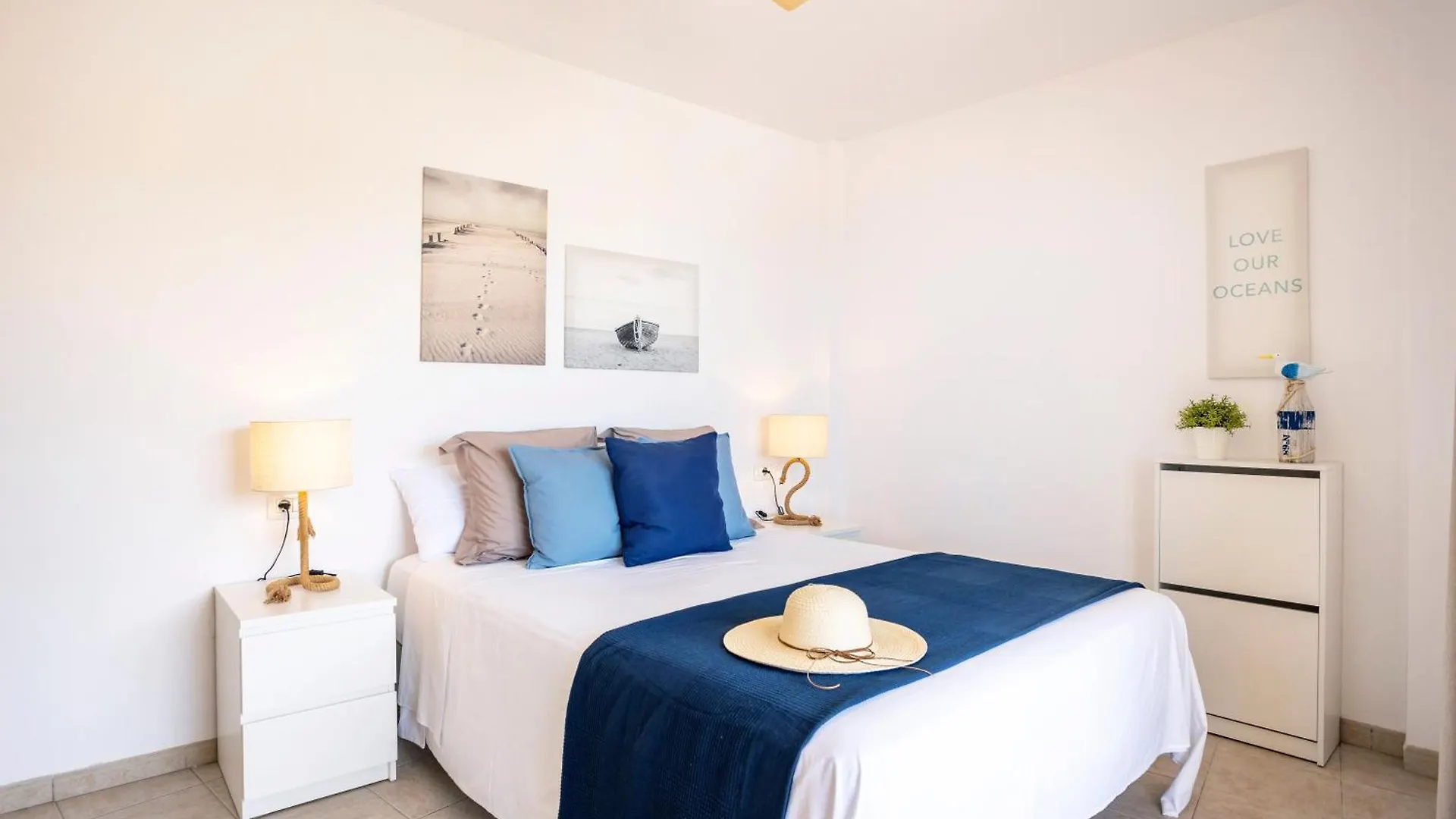 Blue Garden - Cozy Apartment With Atlantic Views プエルト・デ・サンティアゴ